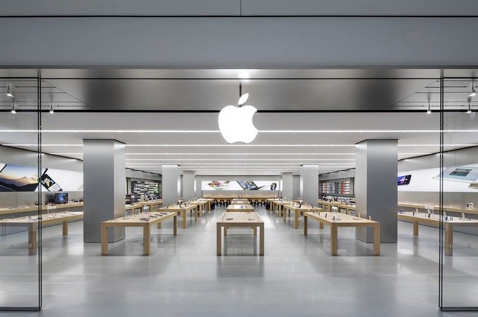 Apple Store Mitarbeiter Betrugt Apple Um Geschenkkarten Fur