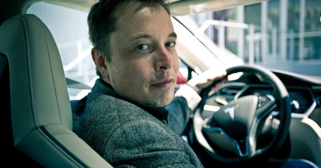 Nach Friedhof-Kommentar: Elon Musk lobt Apple für Watch-Design