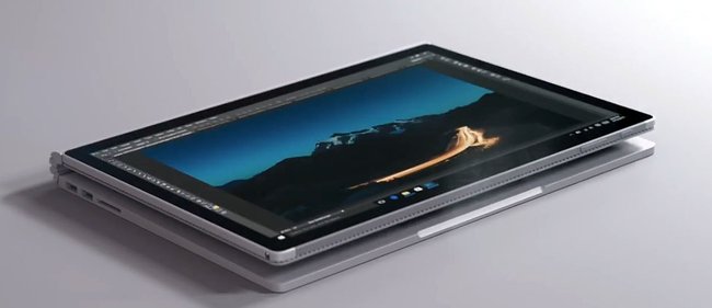 Das Display des Surface Pro lässt sich umgekehrt anbringen, um es als Tablet zu nutzen und die Power der Grafikeinheit in der Tastatur zu nutzen.