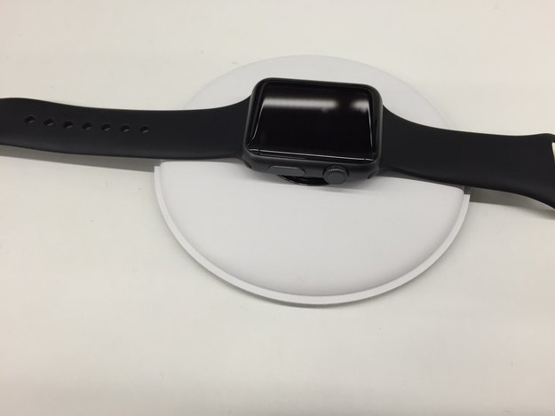 Apple Watch: Bilder zeigen „Magnetic Charging Dock“ von Apple