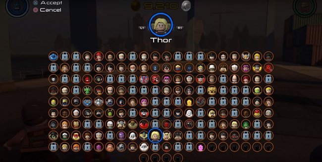 Wie auch im Vorgänger habt ihr in LEGO Marvel Avengers wieder eine Menge an Superhelden und Schurken