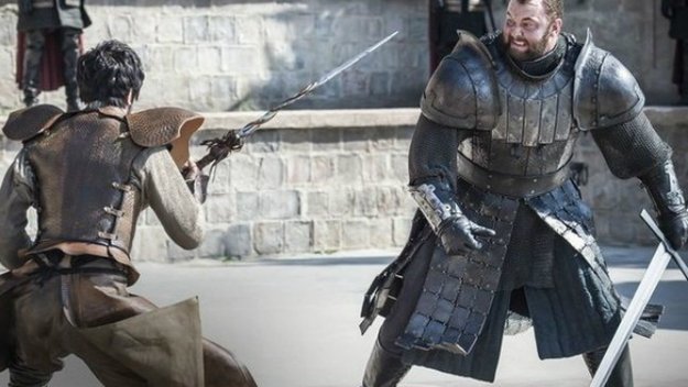 Game of Thrones: Diese legendär brutale Szene hätte noch härter werden sollen!