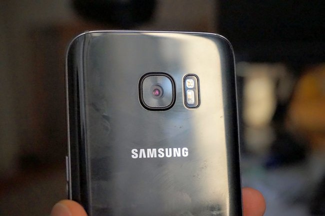 Das Galaxy S7 ist im „RL“ ein Fingerfett-Magnet