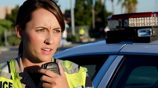 Polizeifunk abhören: Frequenzen mit App, Radio und online empfangen - Darf man das?