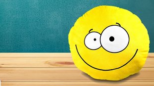 Smiley- und Emoji-Kissen: Hier gibt es den flauschigen WhatsApp-Kult