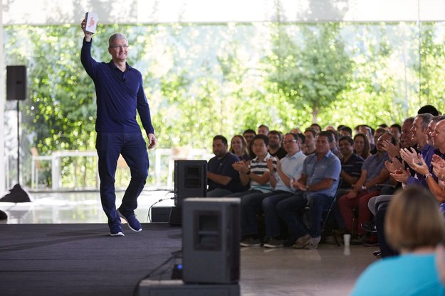 Vergleich mit Steve Jobs: Tim Cook ist Apples König der Verspätungen