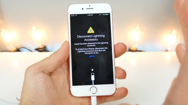 iOS 10 Beta 3 warnt bei Wasser im Lightning-Port