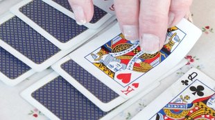 Solitär: Regeln und Tipps für das Kartenspiel
