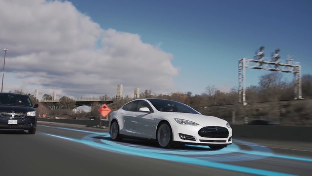 Tesla verbietet Taxifahrern den neuen Autopiloten zu aktivieren