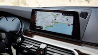 BMW: Wireless CarPlay erstmals in neuer 5er Limousine im Einsatz