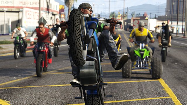 gta-online-bikers-motorradclub-gründen-wheelie