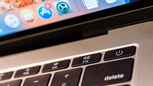 Powerbutton überflüssig: MacBook Pro startet mit Aufklappen