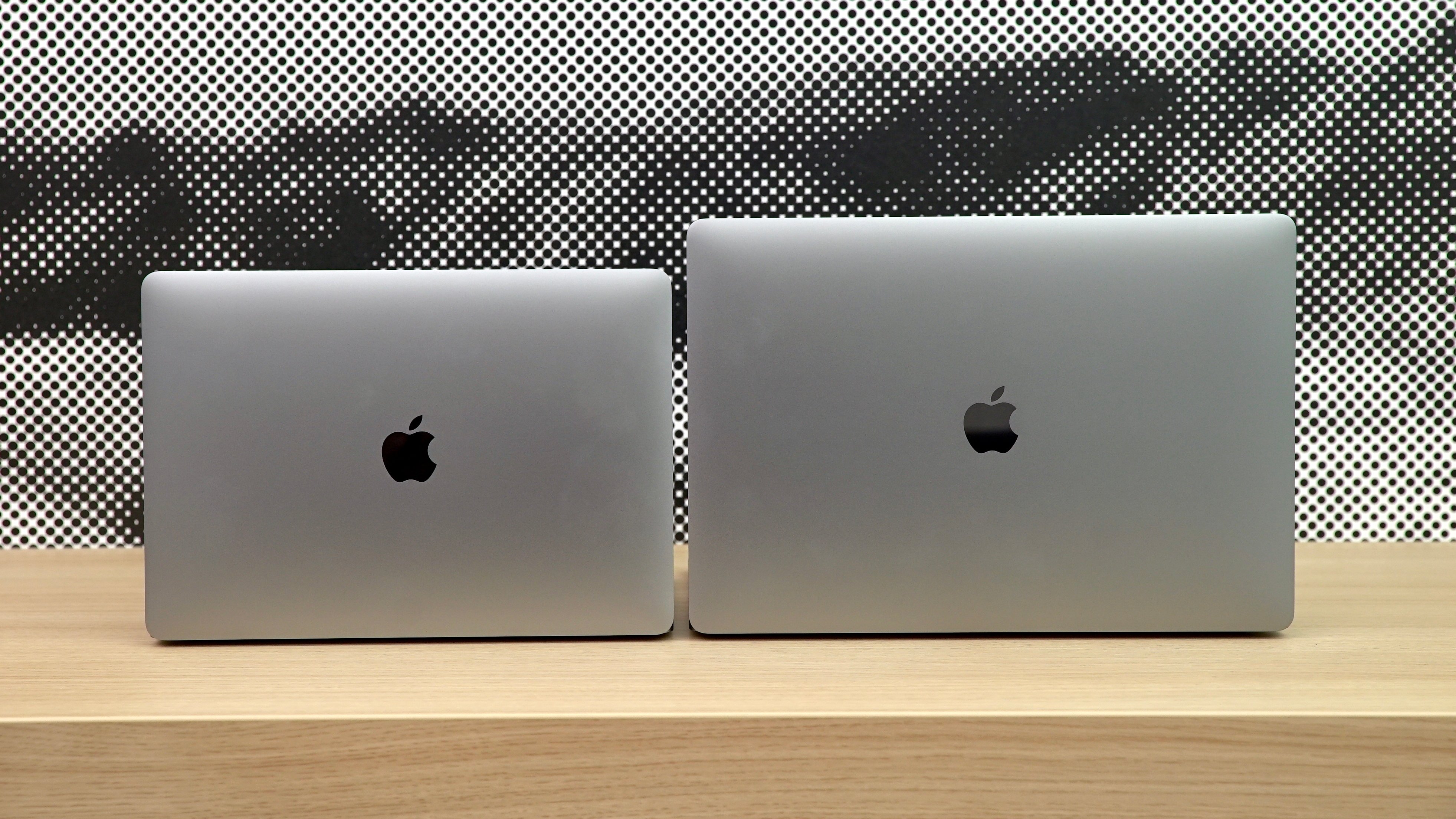 Macbook Pro Mit 13 Zoll Display Apple Soll Update Des Notebooks Vorbereiten