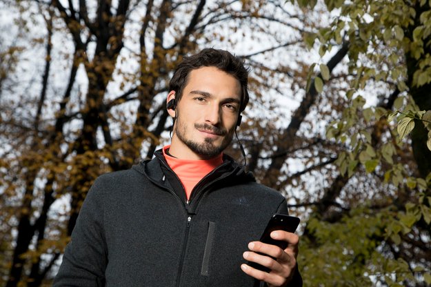 Apple Music: 6 Gratis-Monate bei der Telekom und neuer Spot mit Mats Hummels