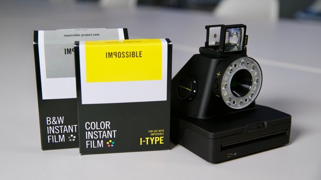 Polaroid neu gedacht: Sofortbildkamera I-1 im Test