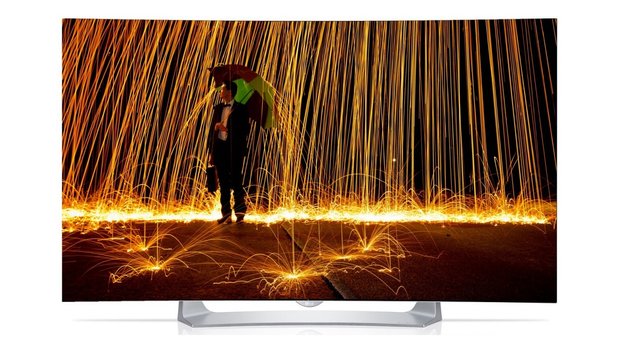 LG OLED-TVs für 2017: Erste Details durchgesickert – 1 mm dünner „Wallpaper TV“ erwartet