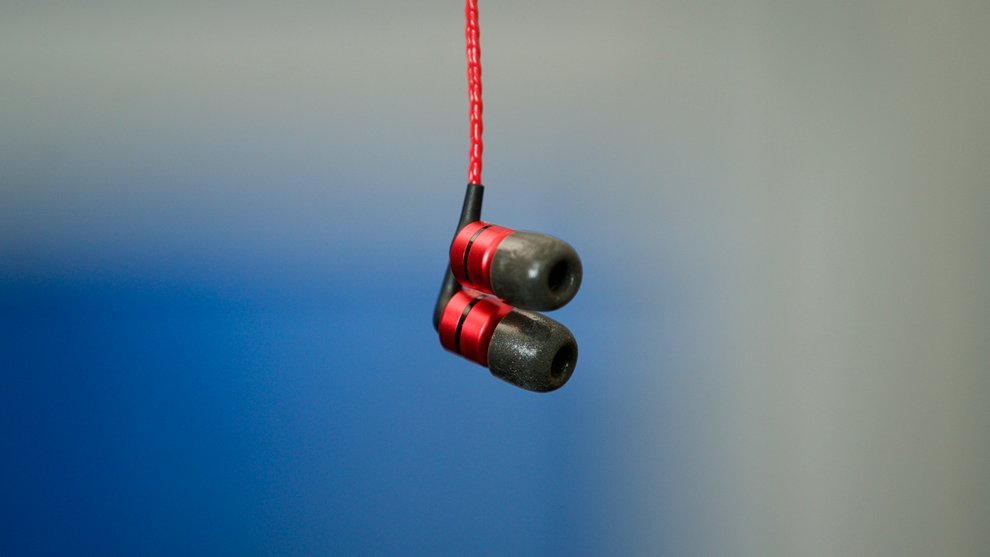 Sound incredibly good and are still affordable: SoundMAGIC E80C 