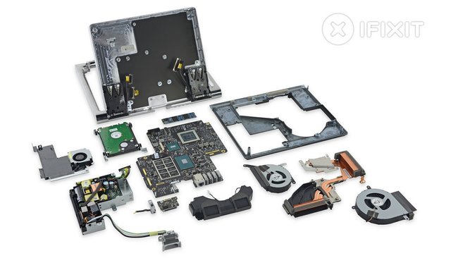 Ein Computer besteht aus Hardware-Komponenten. Bildquelle: ifixit.com