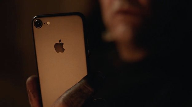 Apple wünscht mit Frankensteins Monster frohe Weihnachten