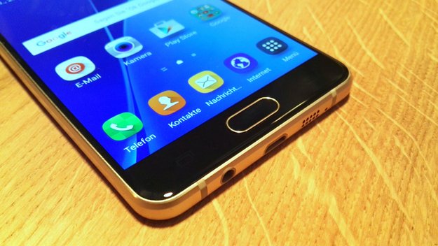 Samsung: Mittelklasse-Smartphones bald mit Dual-Edge-Display