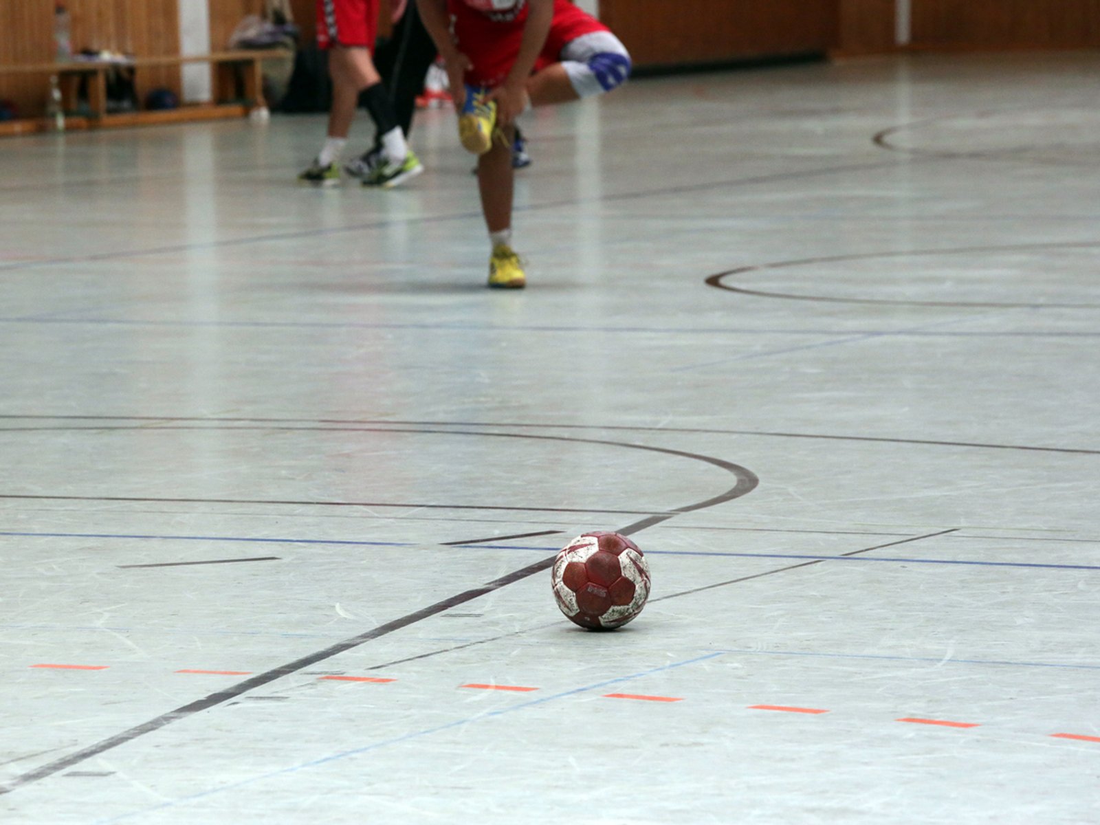 Wie lange dauert ein Handballspiel?