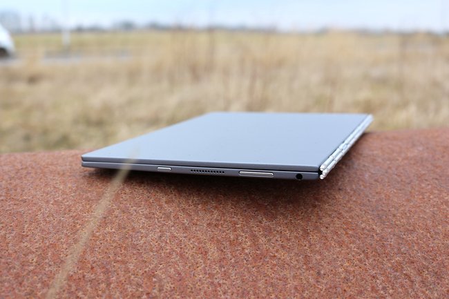 Lenovo-Yoga-Book-Test-Lautsprecher-Tasten-q_giga