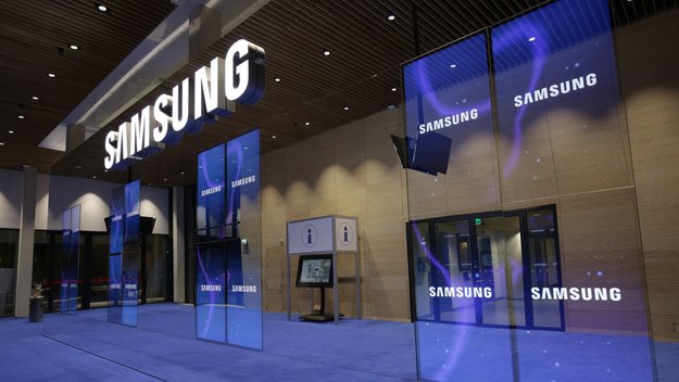 Samsung: Erstes faltbares Smartphone soll im 3. Quartal kommen