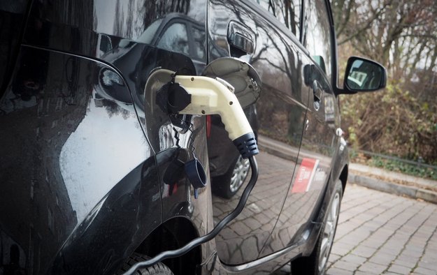 Elektroautos: Trotz 4000 Euro-Geschenk immer noch wenig Käufer