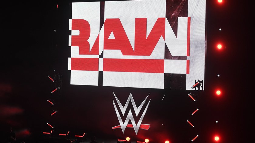 WWE RAW