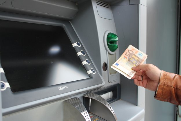 Vorsicht an Sparkassen-Geldautomaten: Diese Änderung wird euch verunsichern