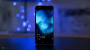 Offizielle Bilder zeigen: Huawei P20 wird ein merkwürdiger iPhone-X-Klon