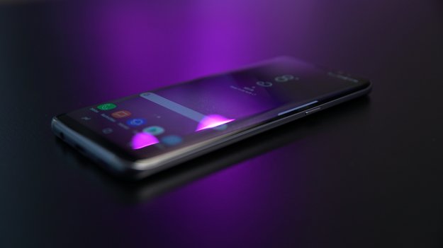 Android-Smartphones: Diese Hersteller drosseln ältere Handys nicht