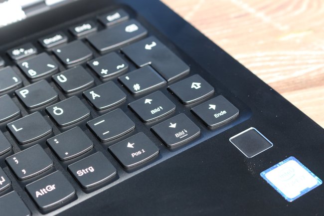 Lenovo-Yoga-910-Test-Tastatur-Shift-q_giga
