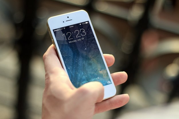 Mobilfunk: Warum bekommen wir weniger Datenvolumen als unsere Nachbarn?