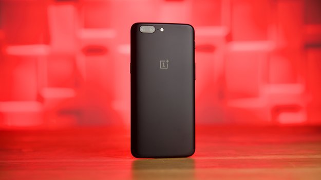 Angriff auf Galaxy S8: OnePlus 5T mit riesigem Randlos-Display erwartet