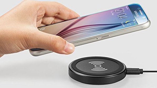 Kann Man Das Samsung Galaxy A5 2017 Kabellos Laden www.giga.de