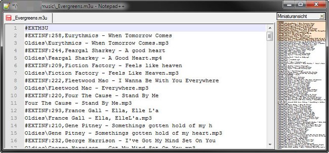 Das ist eine M3U-Datei, die in einem Text-Editor geöffnet wurde. Sie enthält die relativen Pfadangeben zu den abzuspielenden MP3-Dateien auf der Festplatte.