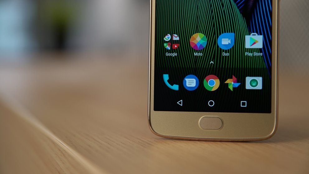 moto-g5-plus-hands-on-q_giga15