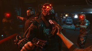 Waffen-Gameplay in Cyberpunk 2077: Schießen, stechen und Wände hochklettern