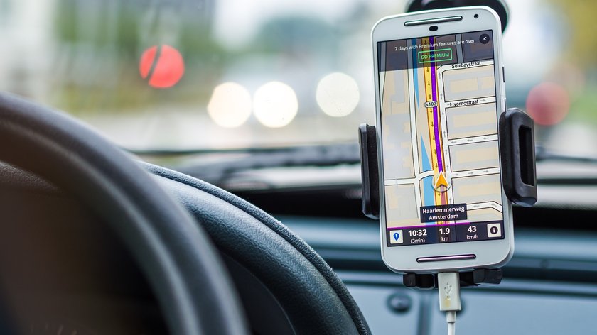 Navigation,Google Maps,Handy am Steuer,Auto