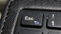 Escape-Taste „Esc“ auf der Tastatur finden
