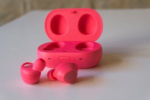 Samsung Gear IconX 2018