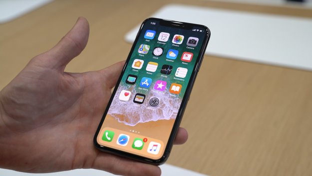 iPhone X: Produktionskosten aufgedeckt – verdient sich Apple eine goldene Nase?