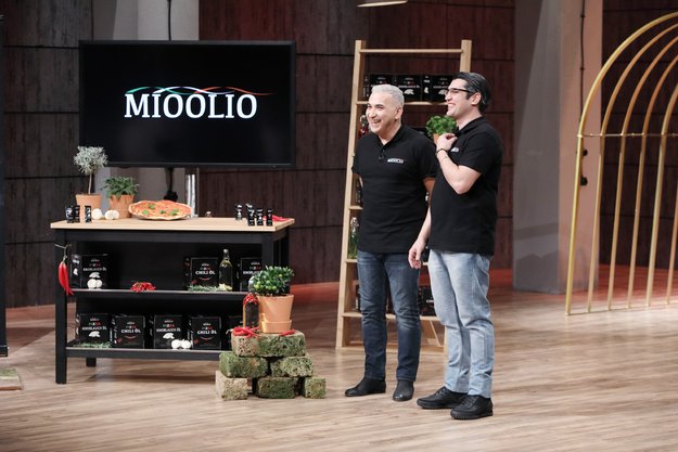 MIOOLIO aus „Die Höhle der Löwen“ günstig kaufen: Pizza mit Knoblauch und Chili pimpen