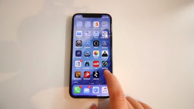 iPhone X auf dem Apple Campus entdeckt: Video zeigt Smartphone im Einsatz (Update)