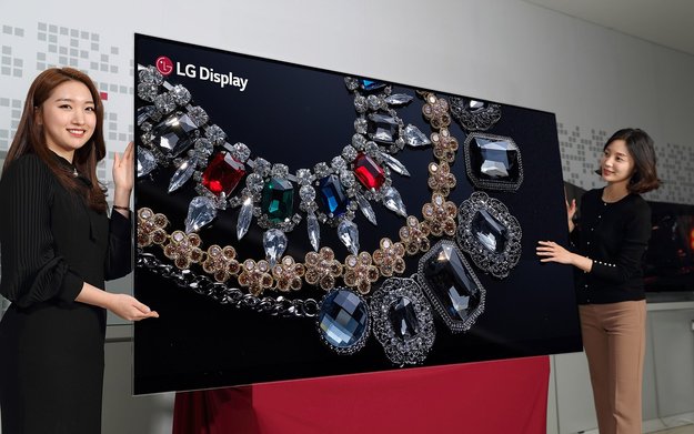 88 Zoll, 8K und OLED: Dieser Fernseher ist ein echtes Monster