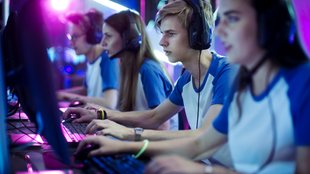 Fortnite, CS:GO, WoW und mehr: Diese Online-Kurse sollen dich zum Pro-Gamer machen