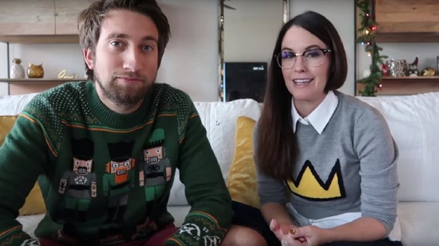YouTuber-Pärchen wird von bewaffnetem Fan überfallen