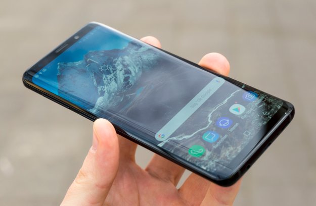 Samsung Galaxy S10: Fingerabdrucksensor im Display kann mehr als gedacht