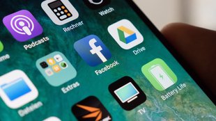 Facebook sieht schwarz: So soll die App bald aussehen